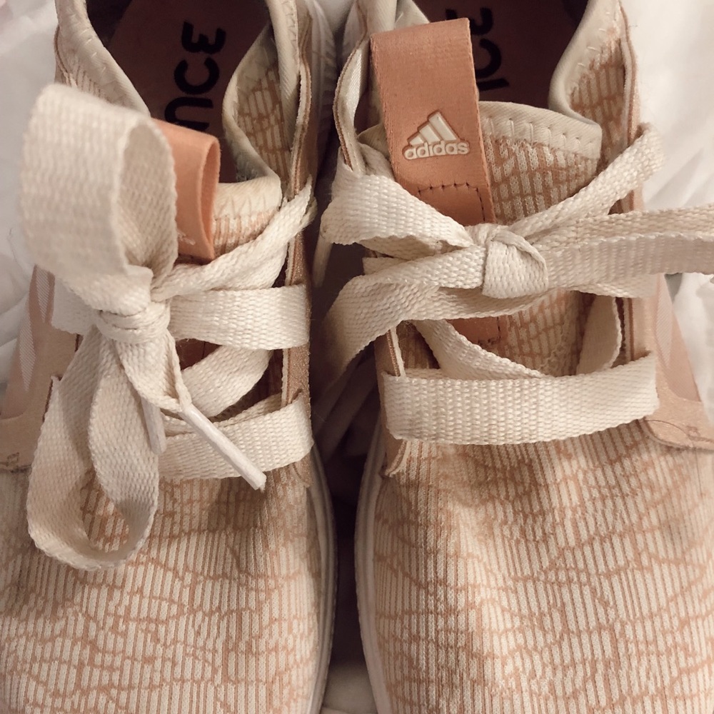 ADIDAS BOUNCE